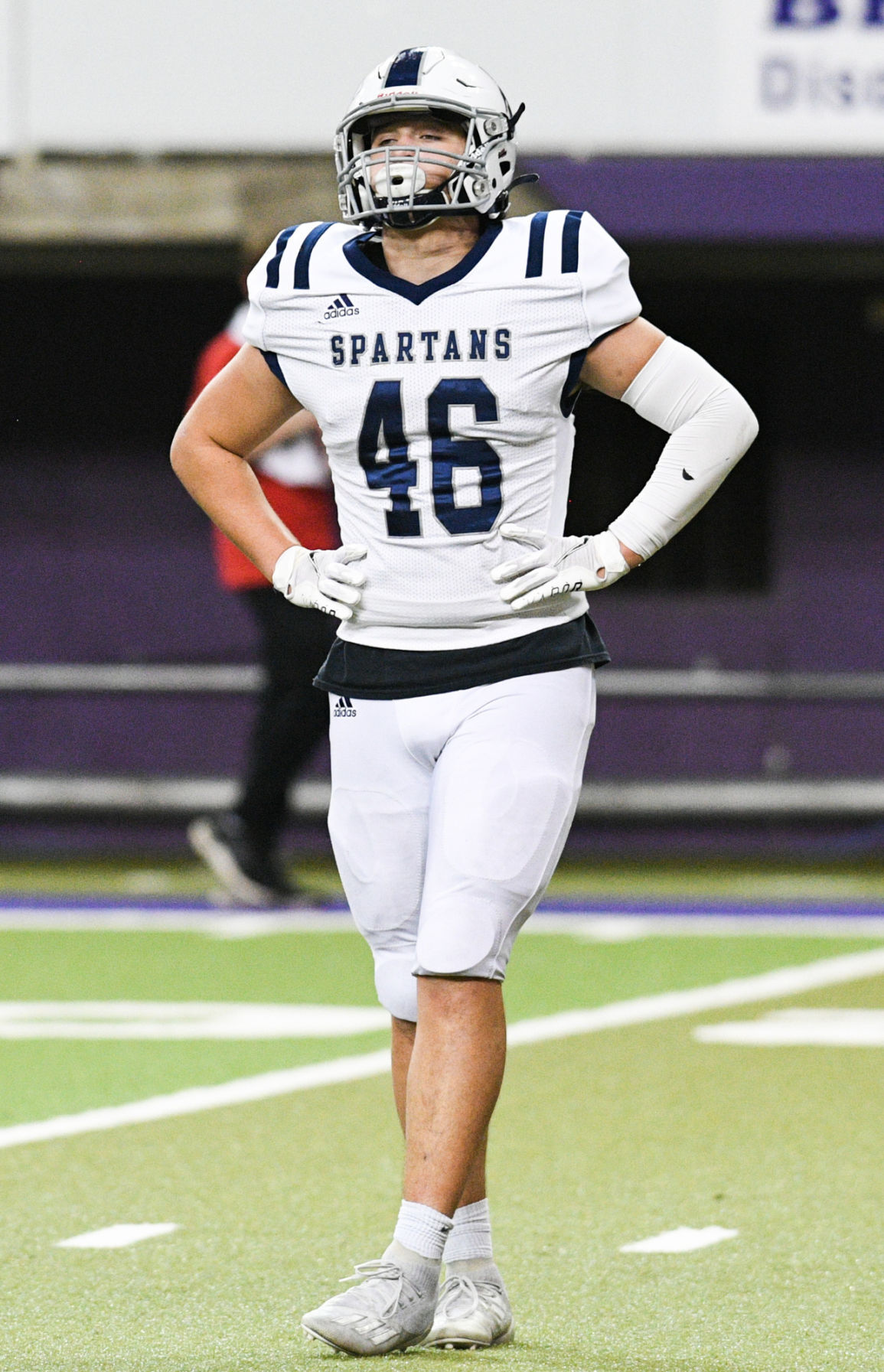 111320-qc-spt-pv-sep-football-010